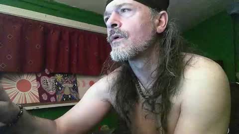 hippiedad333 online show from 3, 4, 2026