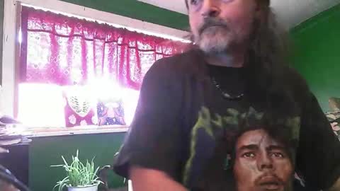 hippiedad333 online show from 23, 4, 2026
