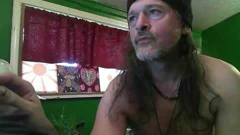 hippiedad333 online show from 5, 5, 2026
