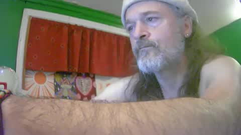 hippiedad333 online show from 3, 6, 2026
