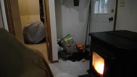 Hippie Jijm online show from 1, 12, 2024