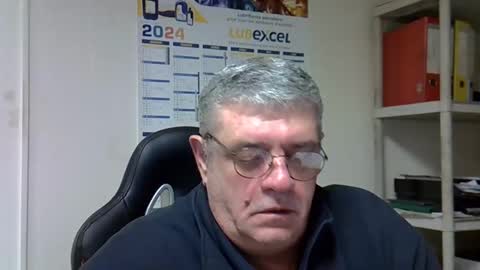 Snapshot of hippopotame17 chatting on 3, 1, 2025 hippo online show from 3, 1, 2025