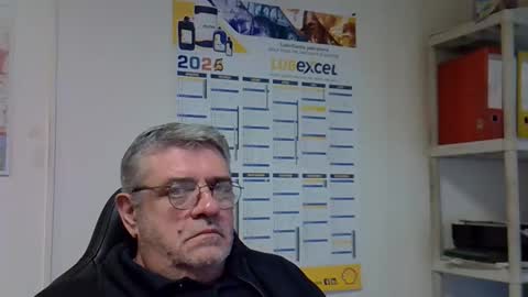 Snapshot of hippopotame17 chatting on 9, 1, 2025 hippo online show from 9, 1, 2025