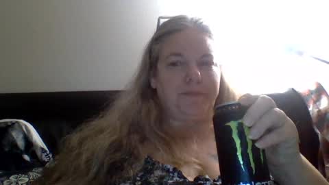 Snapshot of hippysnewhere chatting on 21, 7, 2026 hippysnewhere online show from 21, 7, 2026
