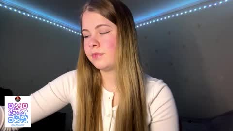 Snapshot of hirokosersen chatting on 18, 3, 2026 I am Amy ntmu Lets hit 10 Thumbs Up together online show from 18, 3, 2026