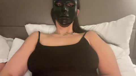 hishersof online show from 15, 12, 2024