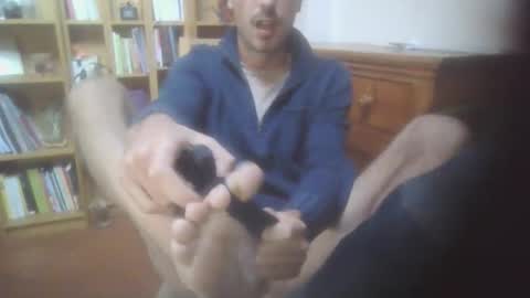 hitmenoww online show from 5, 11, 2025