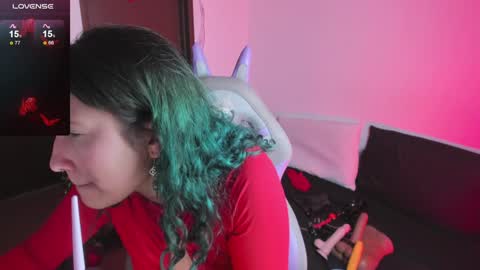 Hitomi Arata online show from 12, 12, 2024