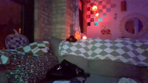 Snapshot of hknox714 chatting on 16, 11, 2025 hknox714 online show from 16, 11, 2025