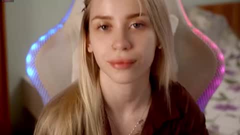 Holly online show from 17, 3, 2026