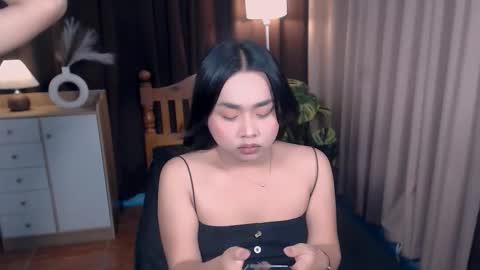 IM NEW HERE ITS ME GIA online show from 21, 3, 2026