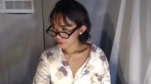 Karrie3 online show from 14, 11, 2025