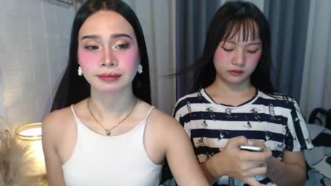 hoelymolly online show from 6, 5, 2026