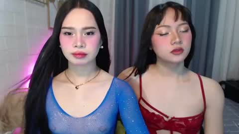 hoelymolly online show from 25, 6, 2026