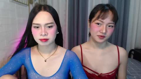 hoelymolly online show from 27, 6, 2026