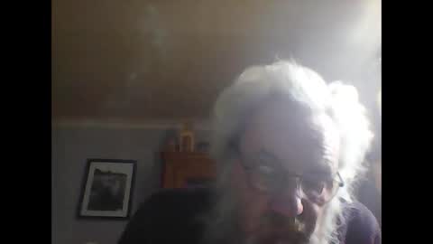 Snapshot of hogrider72 chatting on 6, 1, 2026 hogrider72 online show from 6, 1, 2026