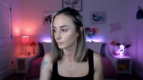 Holi Hurricane online show from 12, 2, 2025