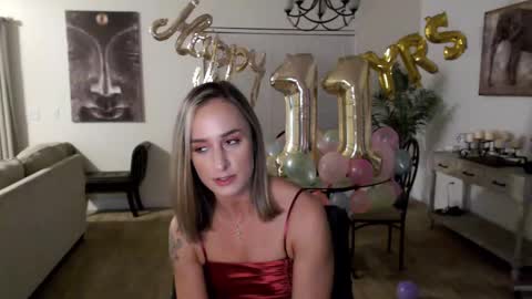 Holi Hurricane online show from 18, 2, 2025