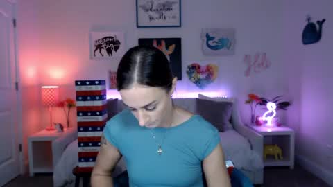 Holi Hurricane online show from 5, 10, 2025