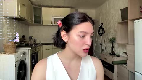 Snapshot of hollisguerrette chatting on 2, 3, 2026 Sofia online show from 2, 3, 2026