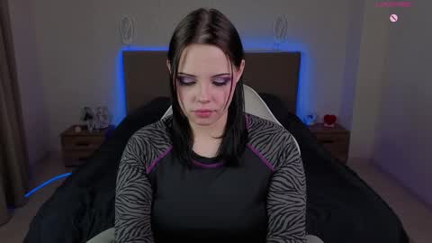 Lux online show from 9, 5, 2026