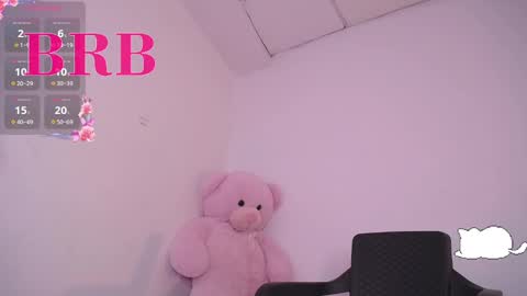 holly_16 online show from 14, 2, 2025