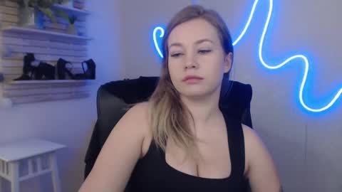 Holly online show from 17, 1, 2025