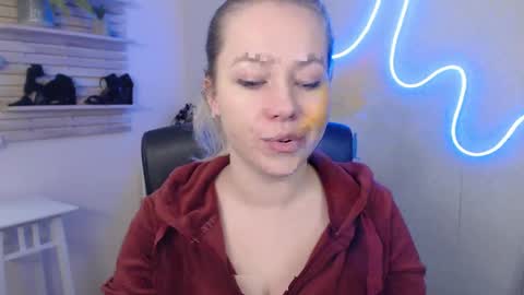 Holly online show from 31, 1, 2025