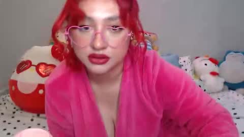 Holly Kitty online show from 20, 4, 2026