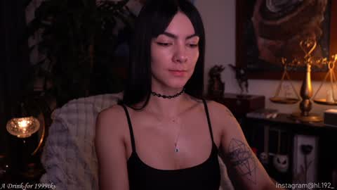 Holly Linder online show from 2, 2, 2025