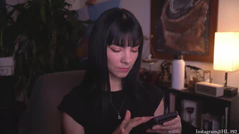 Holly Linder online show from 1, 2, 2026