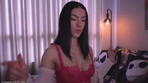 Snapshot of hollylinder_ chatting on 7, 6, 2026 Holly Linder online show from 7, 6, 2026