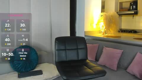  holly princess mermaid  online show from 7, 8, 2026