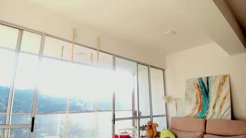 Snapshot of hollyshit_ chatting on 8, 12, 2024 hollyshit_ online show from 8, 12, 2024