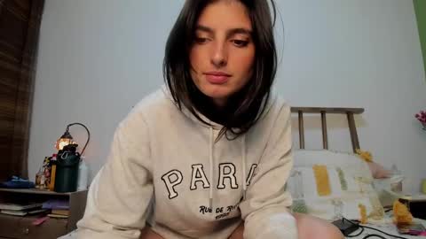 Snapshot of hollyshit_ chatting on 21, 1, 2025 hollyshit_ online show from 21, 1, 2025