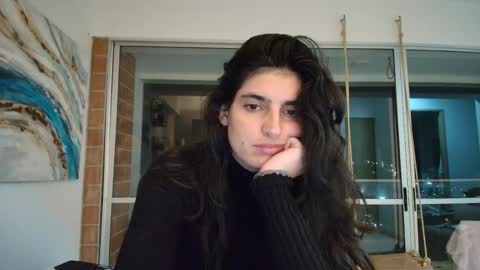 hollyshit_ online show from 16, 1, 2026