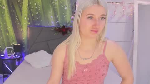 HollyTaillor online show from 6, 1, 2026