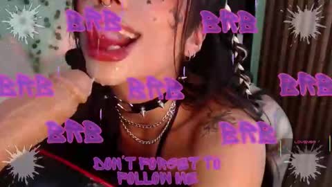 Snapshot of hollyxx_ chatting on 31, 1, 2025 holly online show from 31, 1, 2025