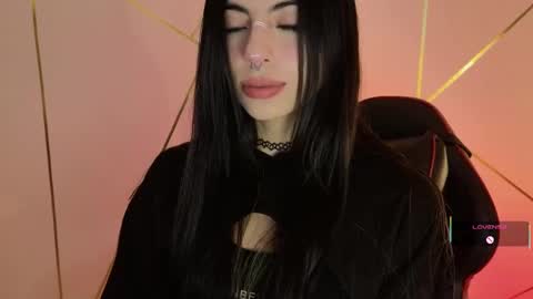 Snapshot of hollyxx_ chatting on 11, 2, 2025 holly online show from 11, 2, 2025