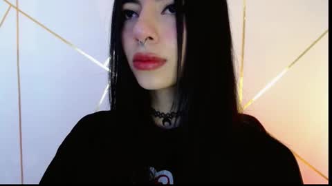 Snapshot of hollyxx_ chatting on 24, 2, 2025 holly online show from 24, 2, 2025