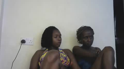 holy_ebony online show from 10, 4, 2026