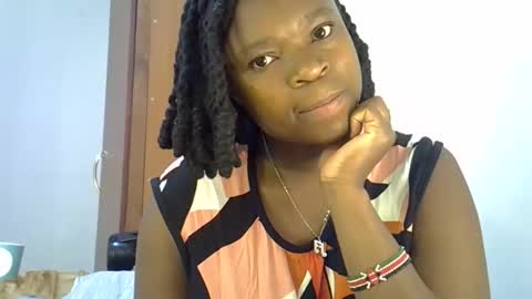 holy_ebony online show from 29, 4, 2026