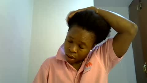 holy_ebony online show from 22, 6, 2026