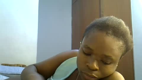 holy_ebony online show from 24, 6, 2026