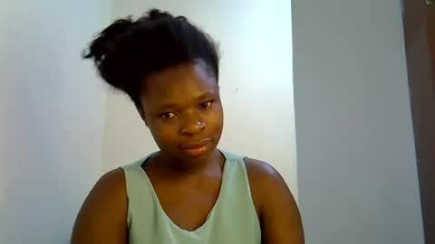 holy_ebony online show from 29, 6, 2026