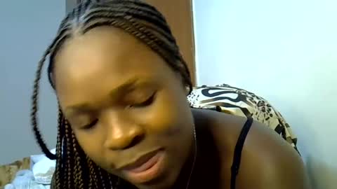 holy_ebony online show from 7, 7, 2026
