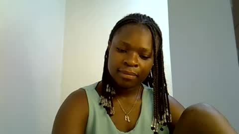 holy_ebony online show from 24, 7, 2026