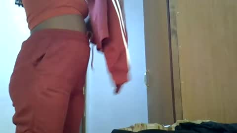 holy_ebony online show from 27, 7, 2026