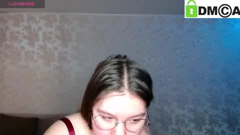 Welcome guys  Pleasure to see you all here  My name is MichaelaTip menu is active Private is open  online show from 16, 1, 2025