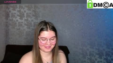 Welcome guys  Pleasure to see you all here  My name is MichaelaTip menu is active Private is open  online show from 23, 1, 2025